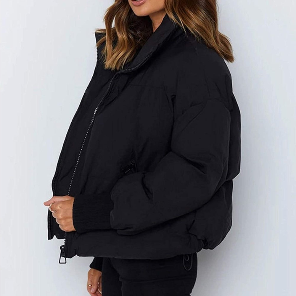 UANEO Women’s Black Puffer Jacket